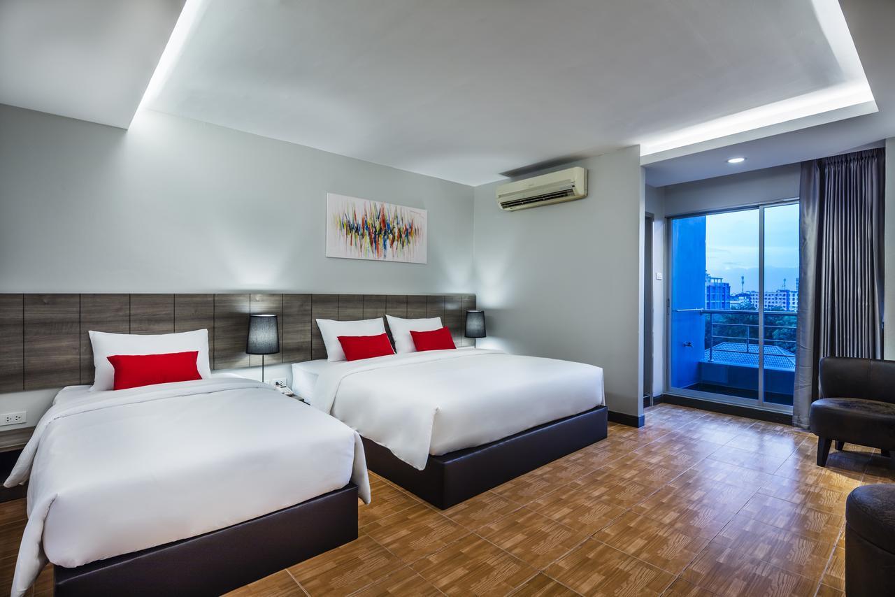Livotel Hotel Hua Mak Bangkok Rum bild